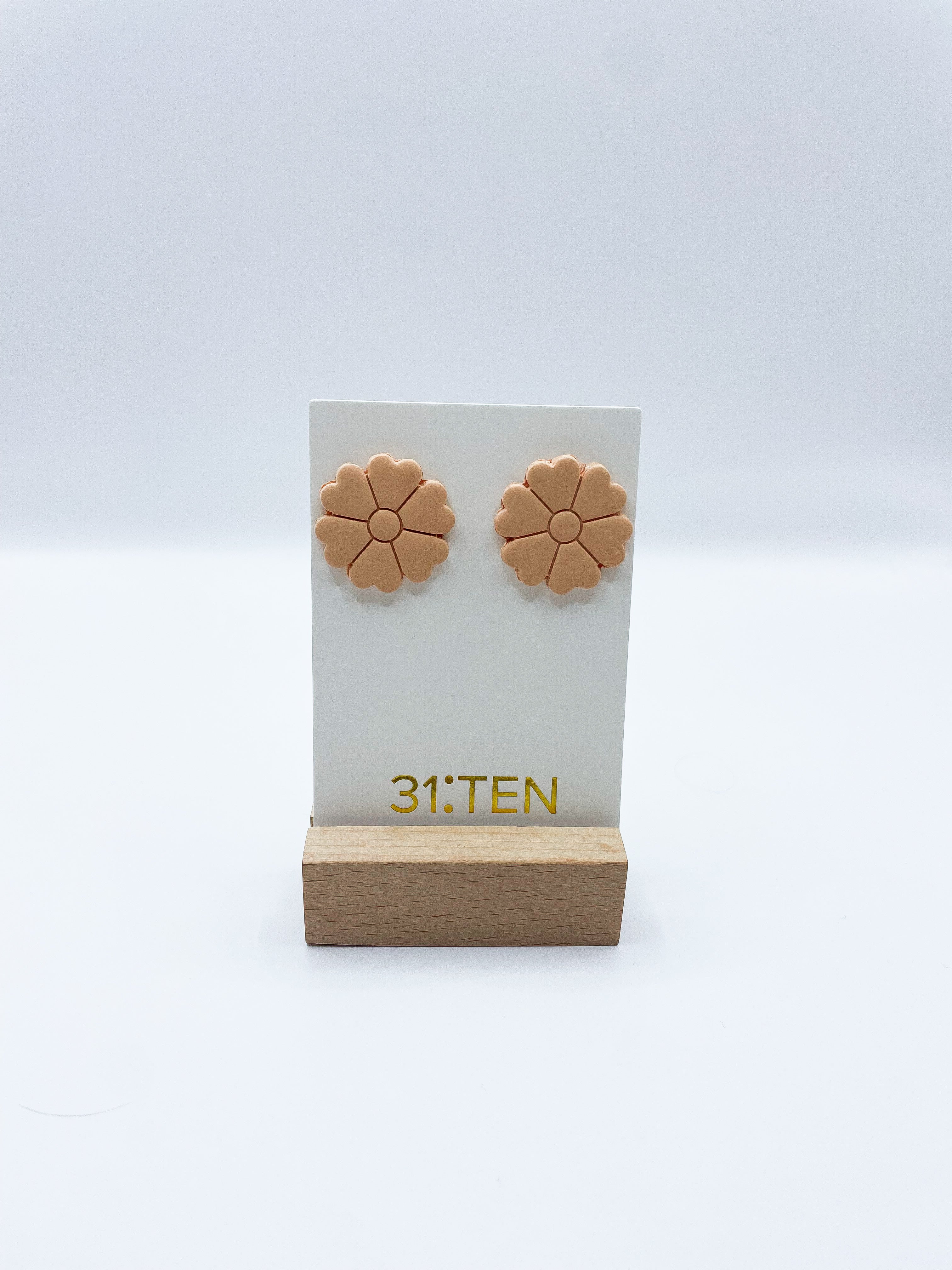 Peach Flower Stud