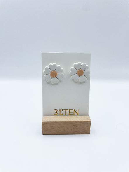 White and Peach Flower Stud